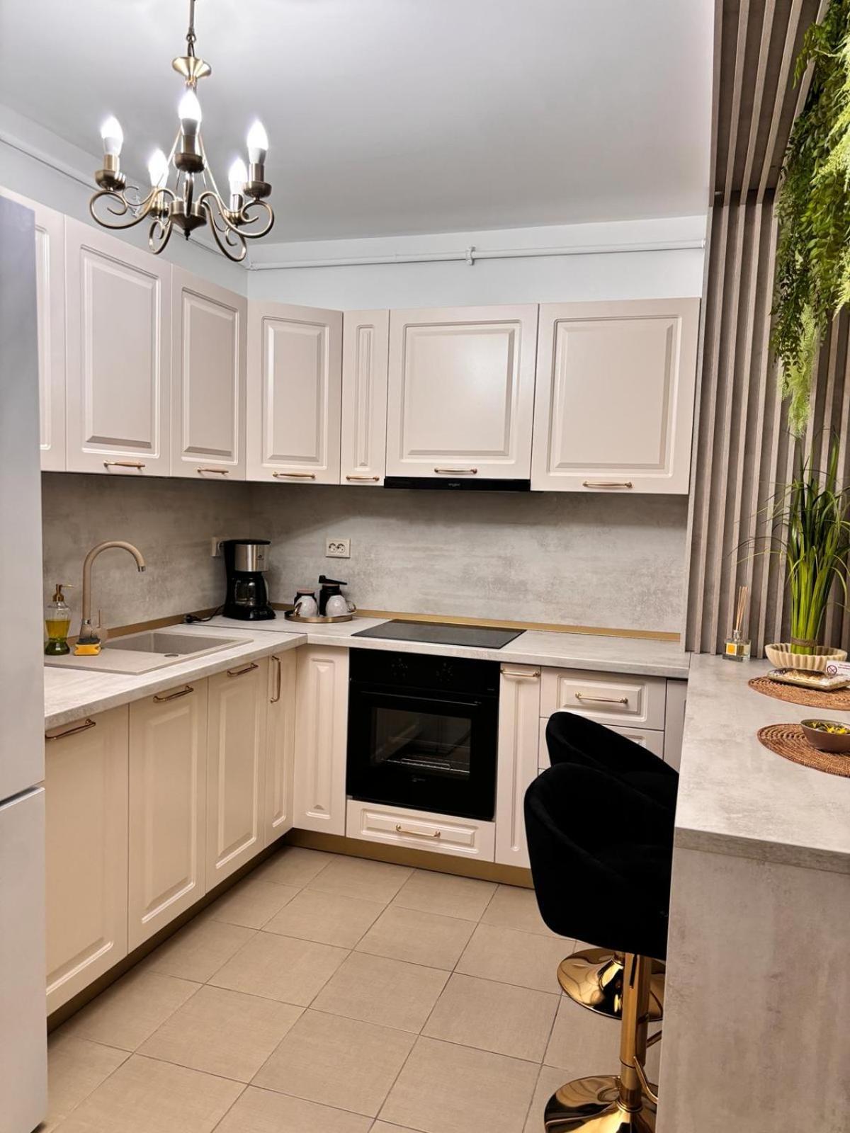 Premium Studio Mv Sibiu Luaran gambar